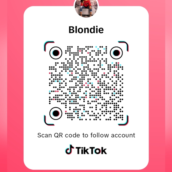 Meet Your Posher: Owner & Curator of a resale shop. - Picture 6 of 16